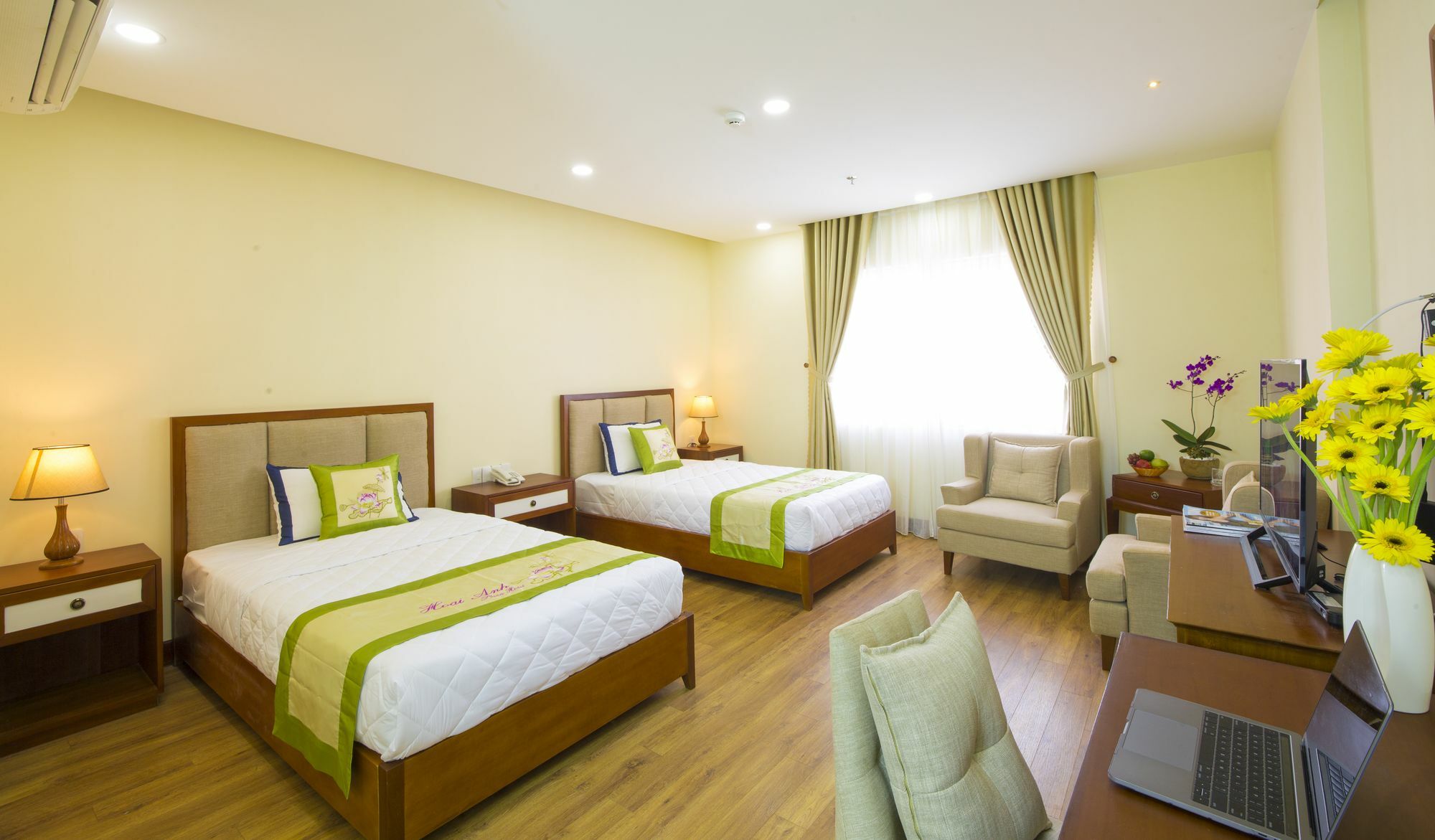 Hoai Anh Plaza Hotel Дананг Екстериор снимка